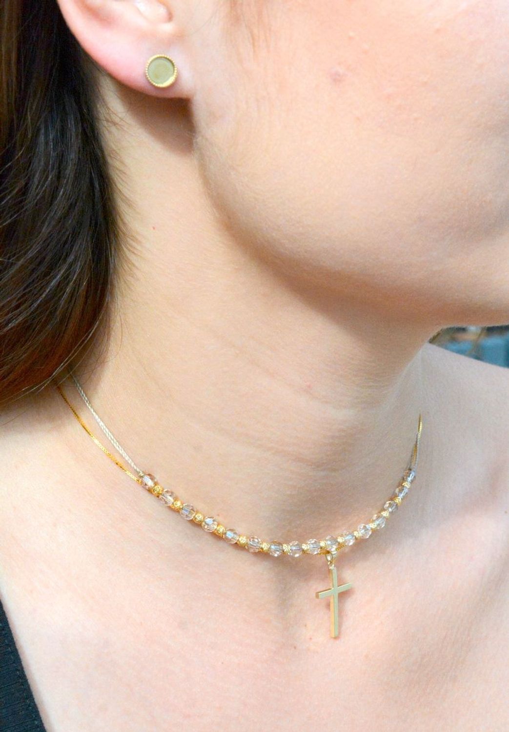 Kolczyki złote 333 okrągłe blaszki 7 mm KL 10117 333. Kolczyki złote okrągłe to klasyka w najlepszym wydaniu wykonane ze złota, próby 333. Kolczyki będą idealnym dodatkiem do każdej stylizacji. Kolcz.jpg